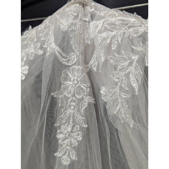 Gretchen's Bridal Gallery Women's Ivory Detachable Bridal Skirt Style Qadira Siz - Picture 5 of 10